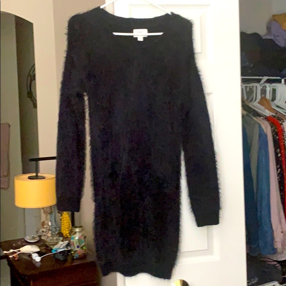 Feather fringe perfect LBD!